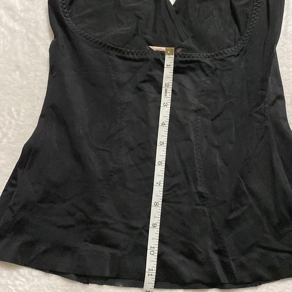 Victorias Secret shaping tank (M) - Picture 10 of 14